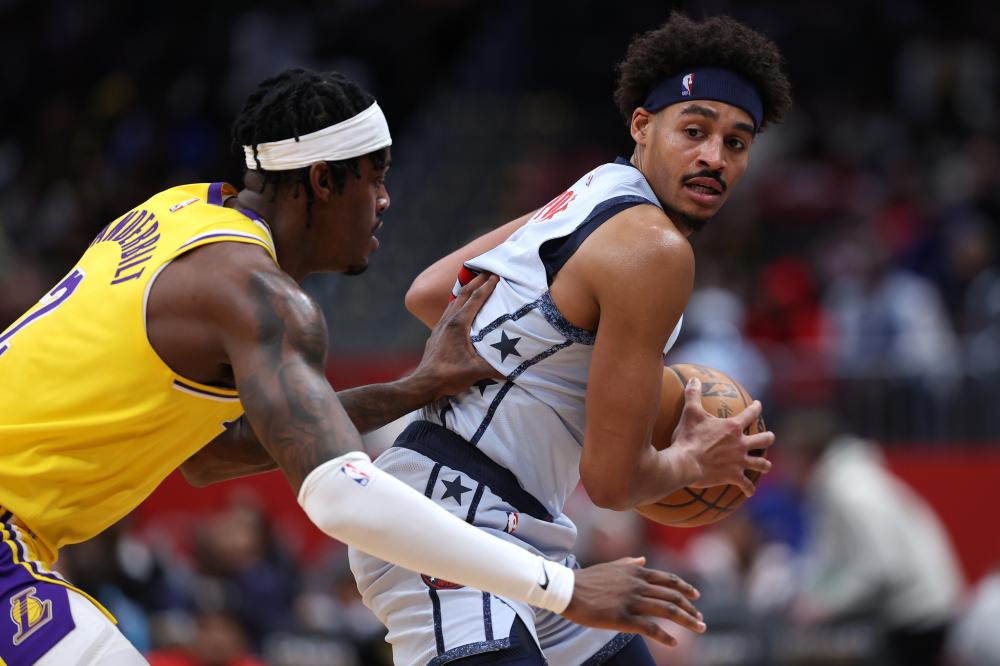 备受豪门青 备受豪门青