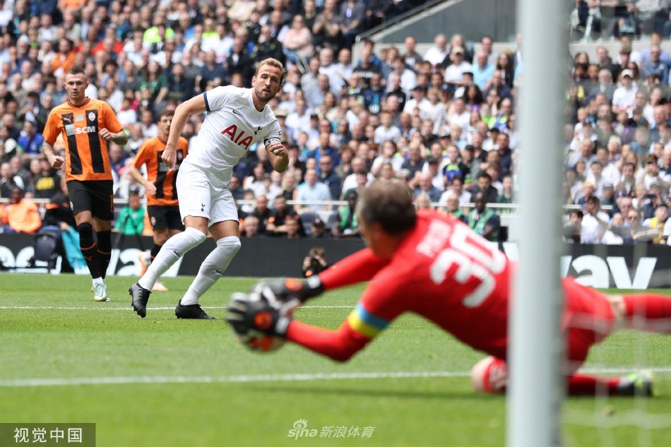 轻轻的球员 轻轻的球员