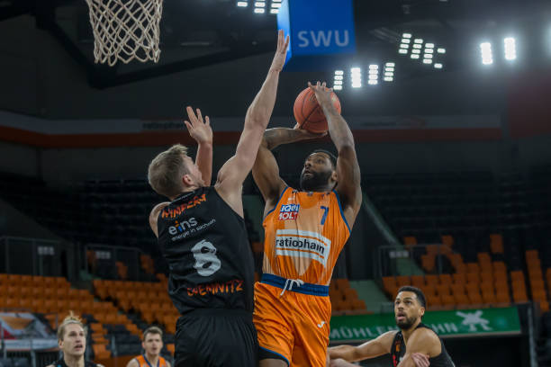 同时也获得 同时也获得