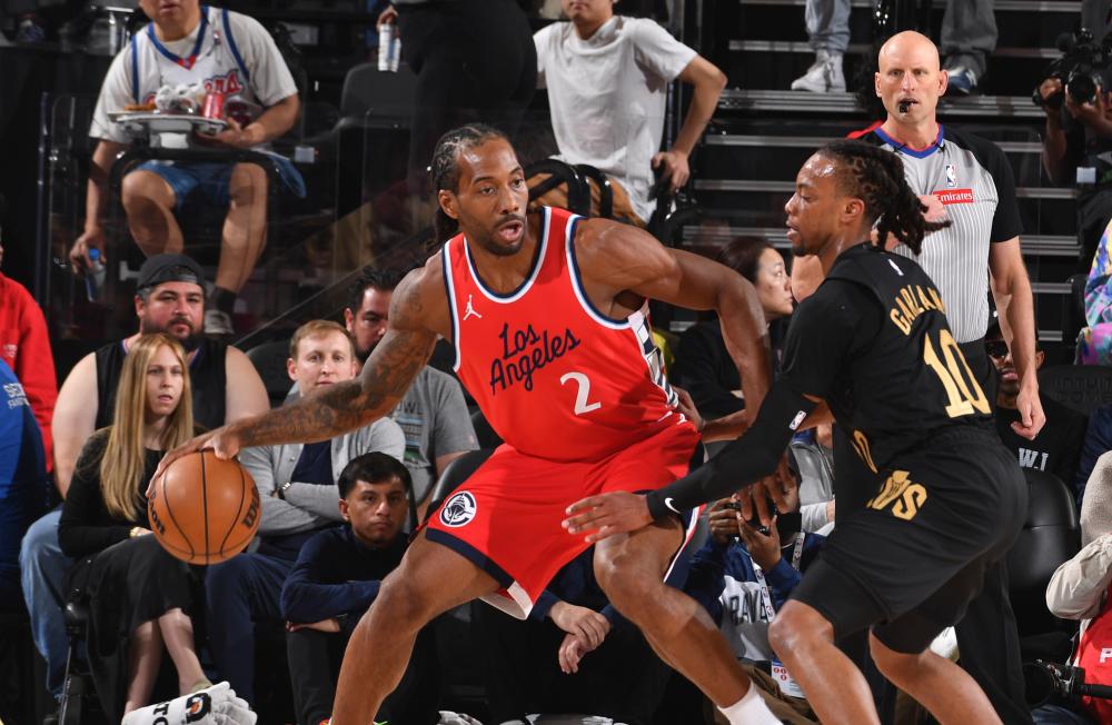 退役后依然 退役后依然