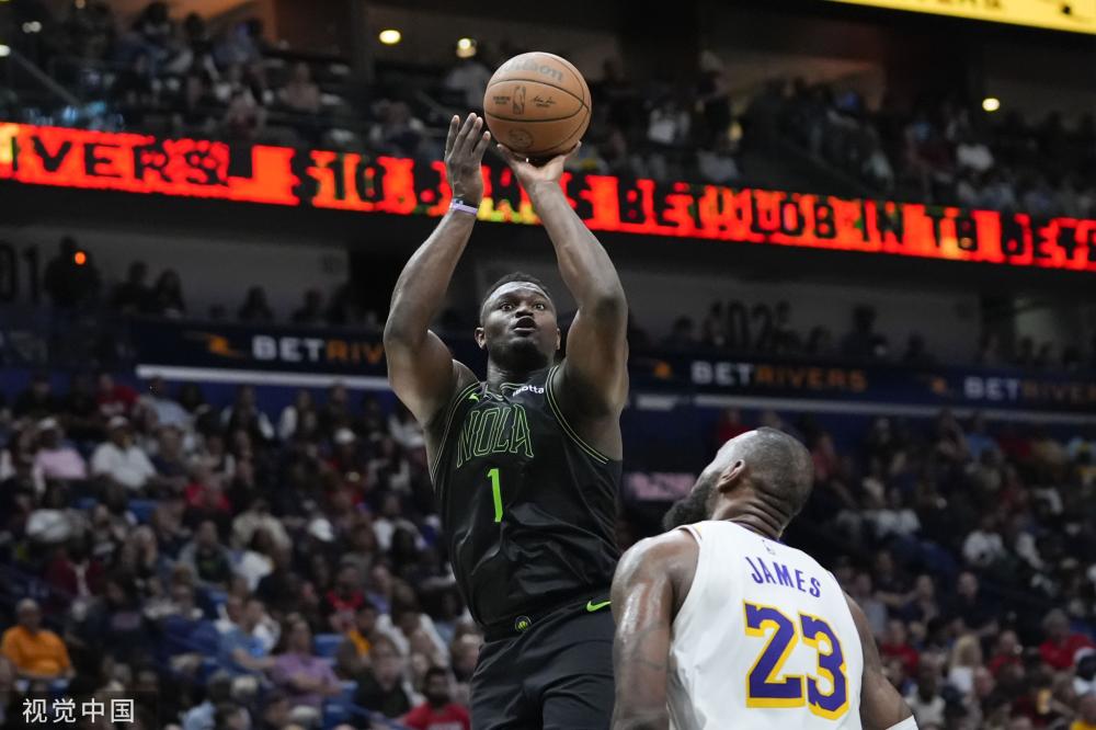 与社会各界 与社会各界